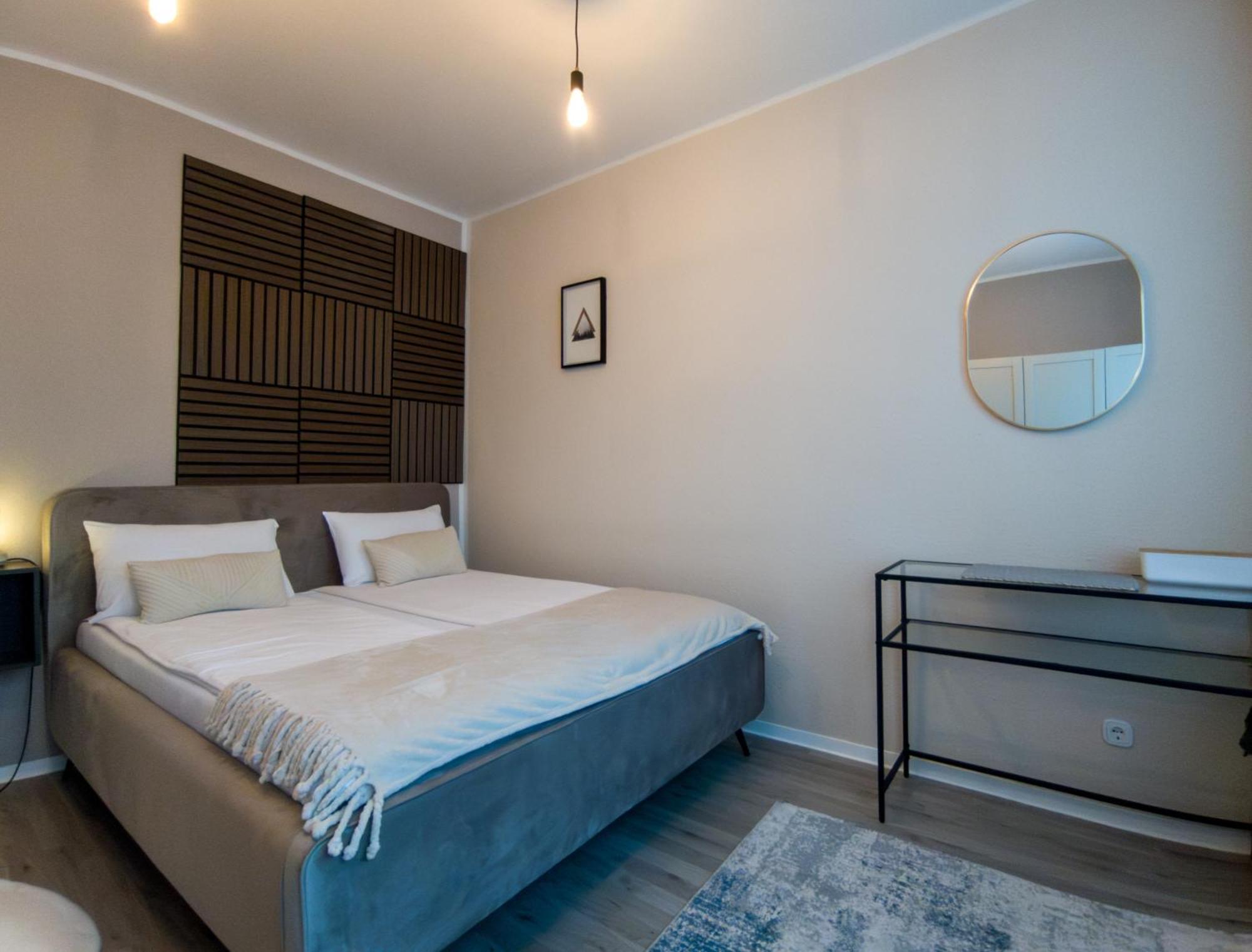 Queens Peak Apartments Köln Ngoại thất bức ảnh